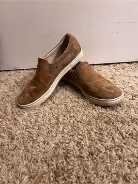 UGG Women’s Slip-On Suede Casual Shoes - Brown